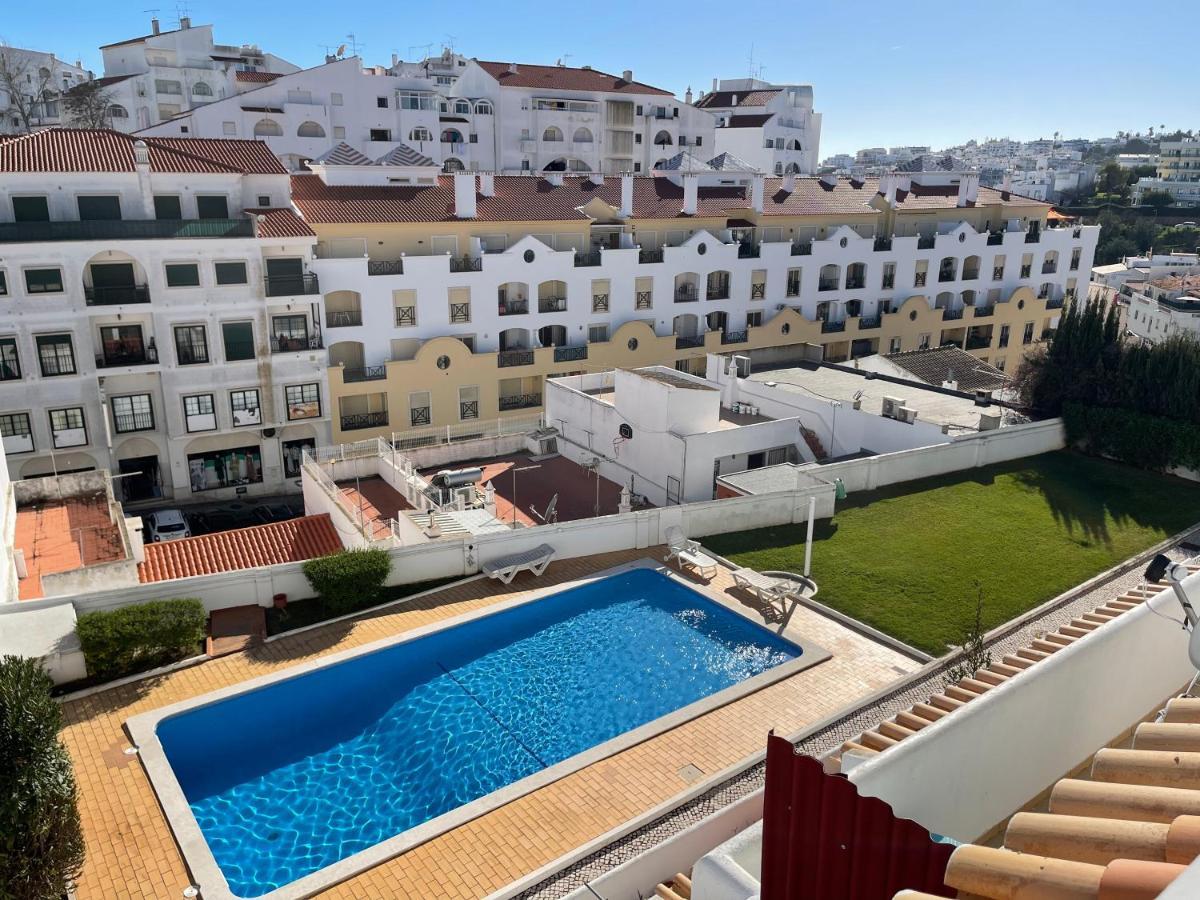 Albufeira Centre Apartment With Pool Buitenkant foto
